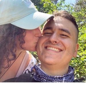 Meet your Posher, Connor